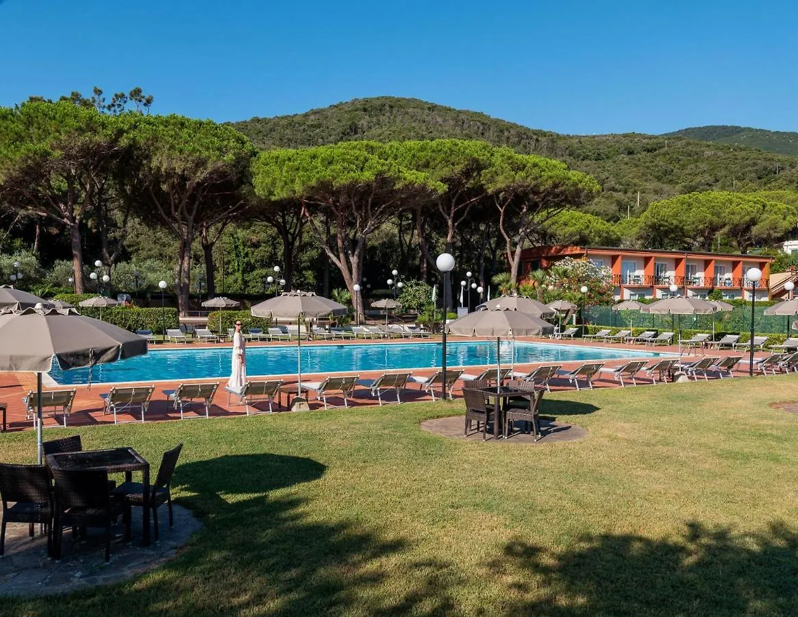 Hotel Desiree Procchio  4*, Procchio (Isola d'Elba) Italy