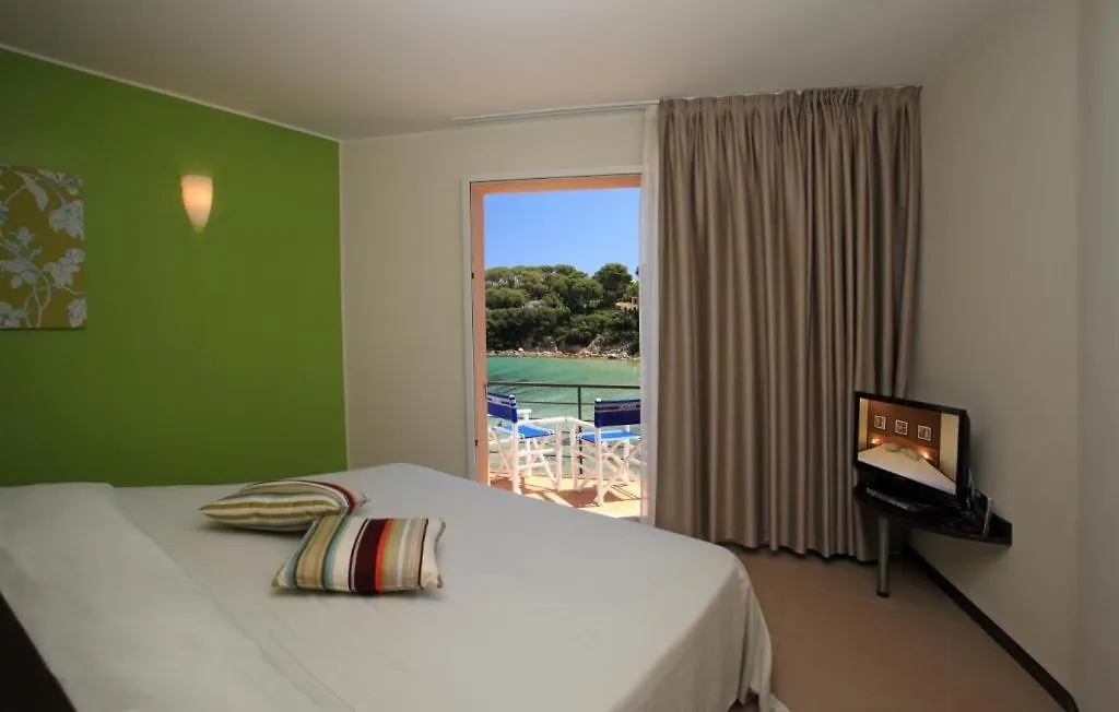 Hotel Desiree Procchio  4*, Procchio (Isola d'Elba) Italy