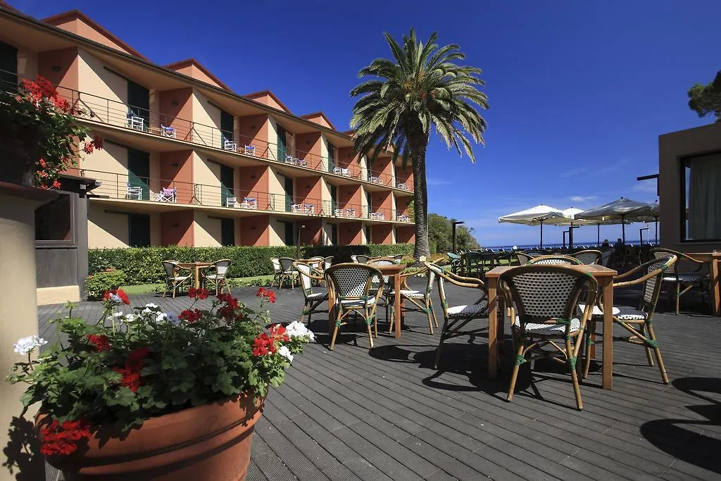 Hotel Desiree Procchio