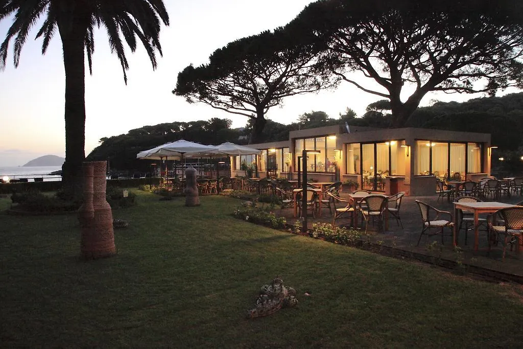Hotel Desiree Procchio