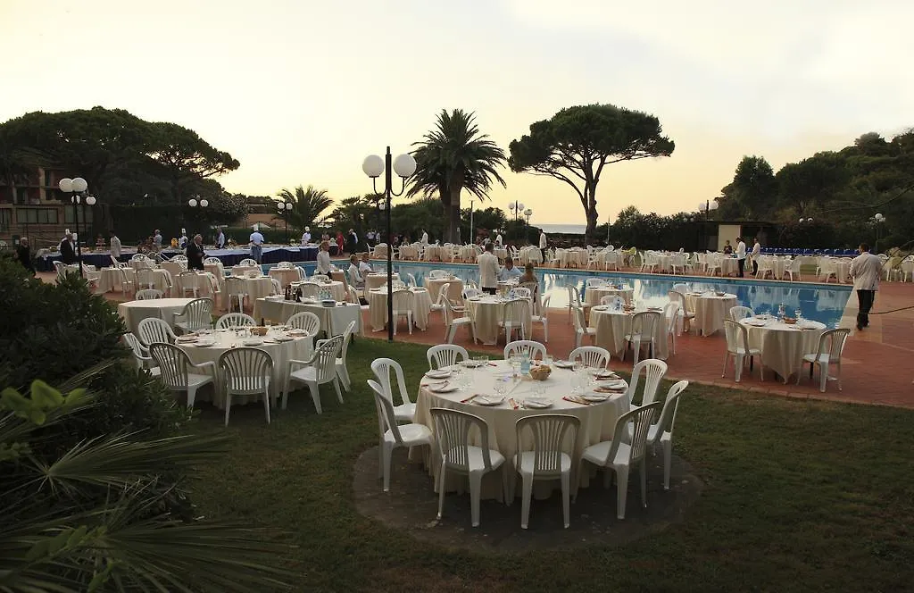 Hotel Desiree Procchio