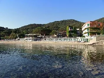 Hotel Desiree Procchio